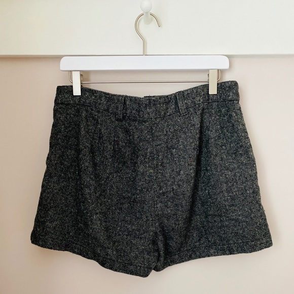 Kimchi Blue High-Waisted Shorts - Picture 3 of 4
